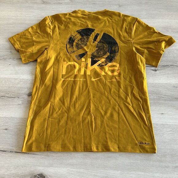 Nike Primary Studio '72 Dri-FIT Short-Sleeve Versatile Top Bronzine S NWT IN PKG - Picture 5 of 8